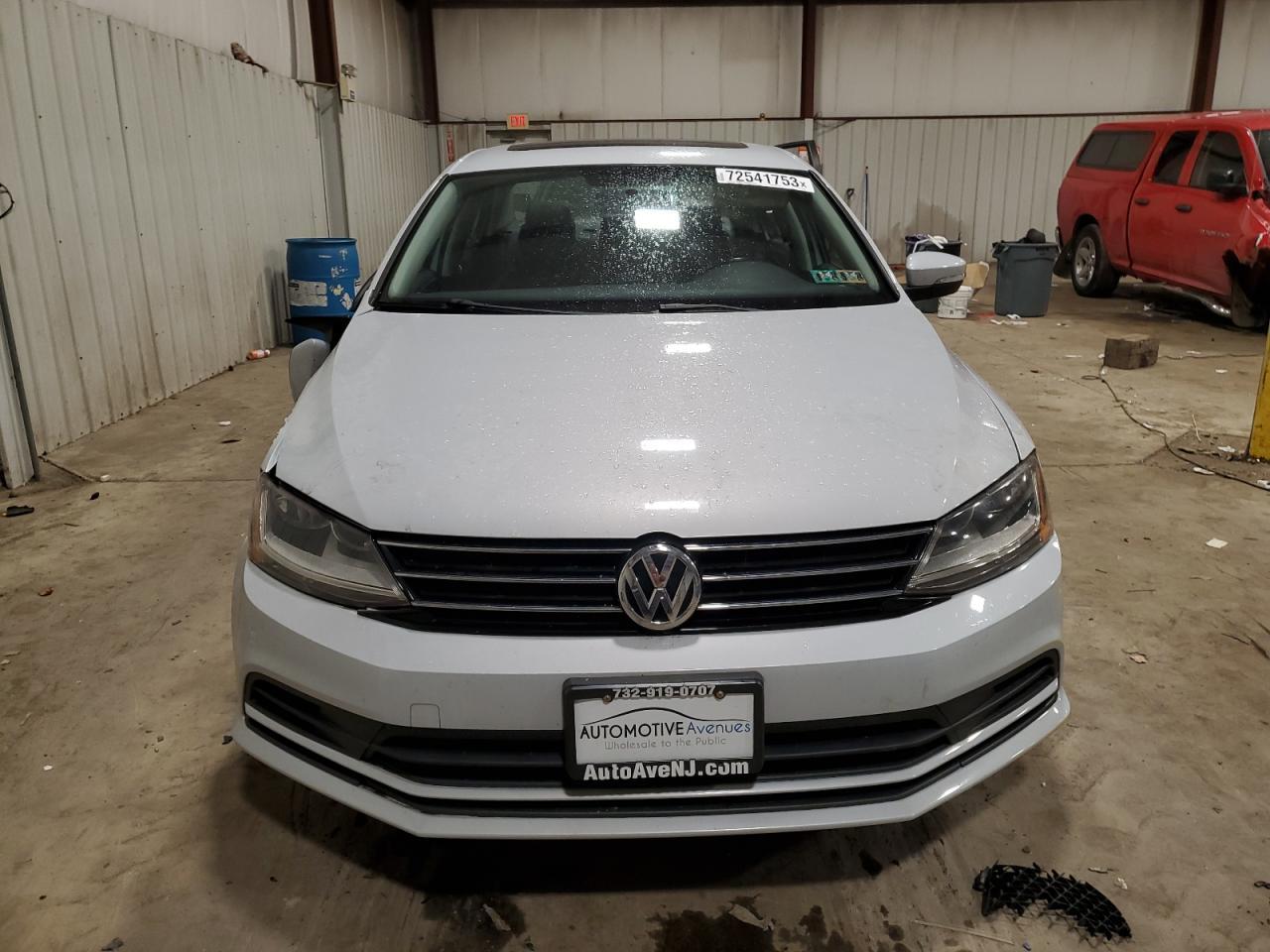 2017 VOLKSWAGEN JETTA SE - Image 5