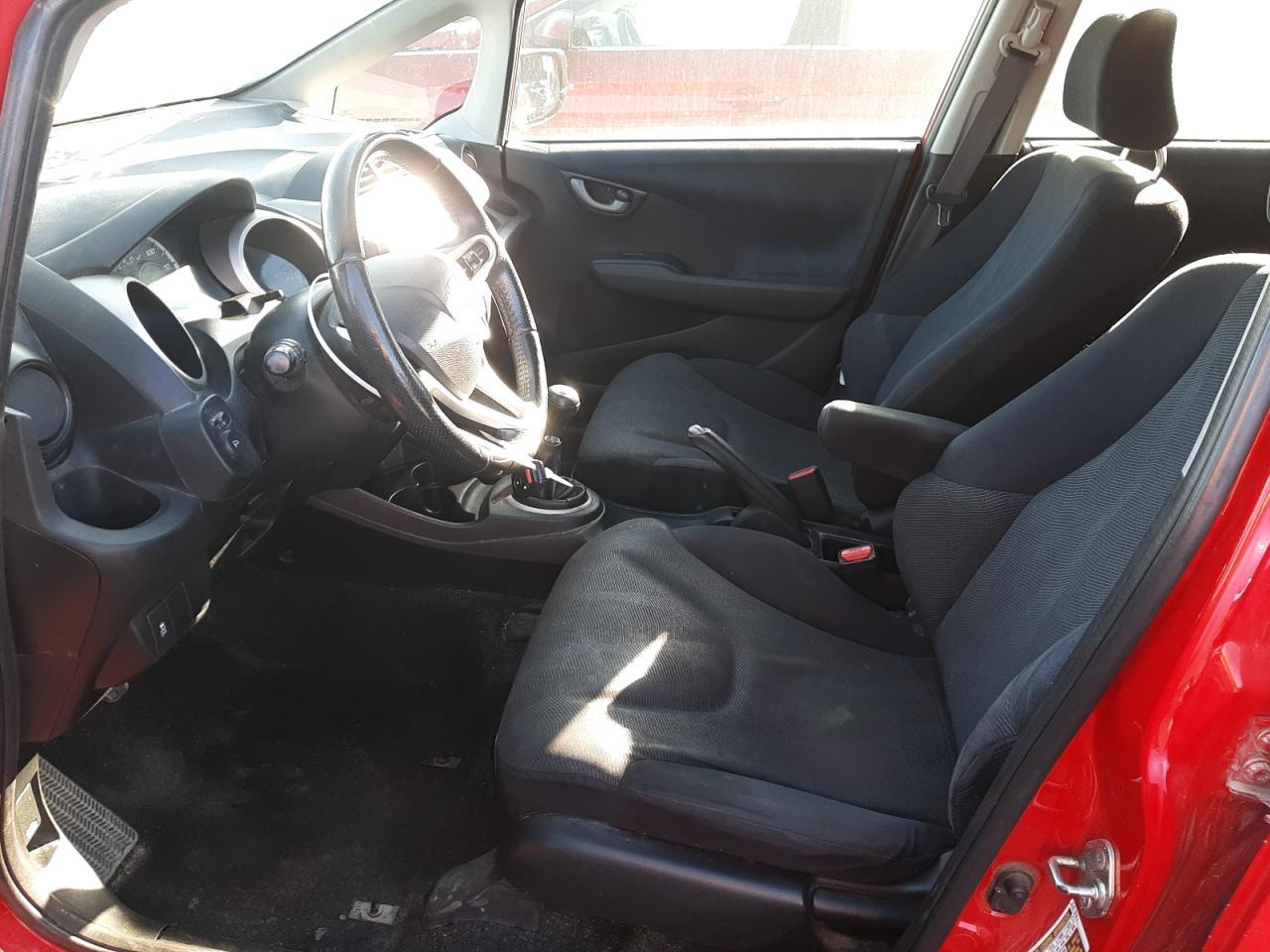 2011 HONDA FIT SPORT - Фото 7