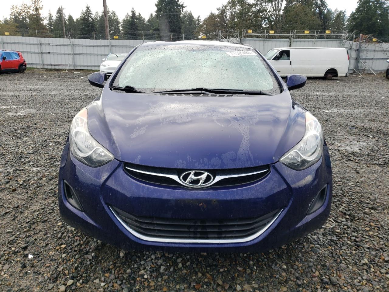 2013 HYUNDAI ELANTRA GL - Фото 5