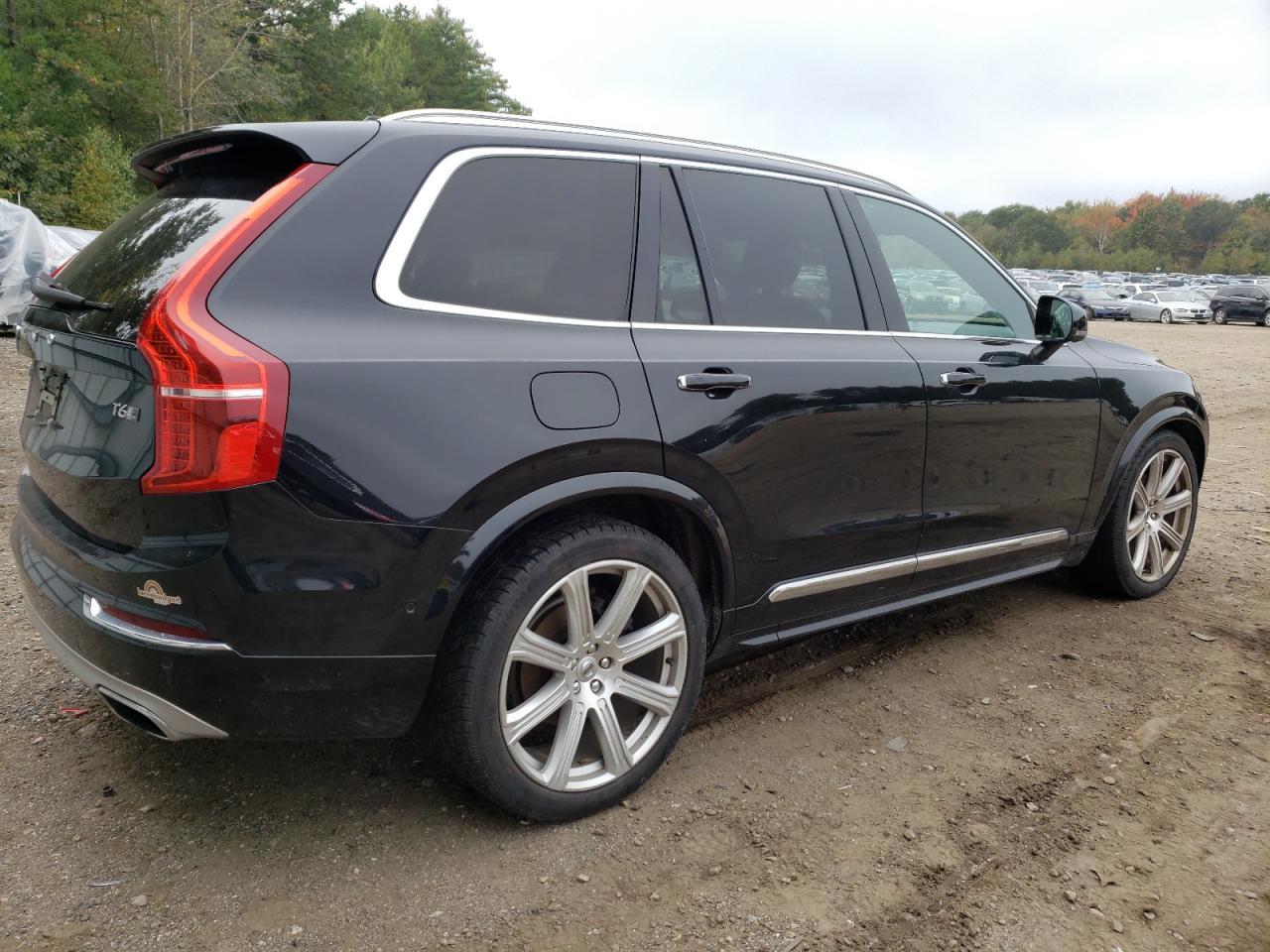 2016 VOLVO XC90 T6 - Фото 3