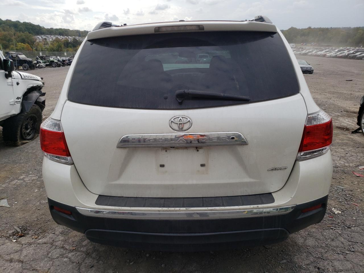 2012 TOYOTA HIGHLANDER - Фото 6