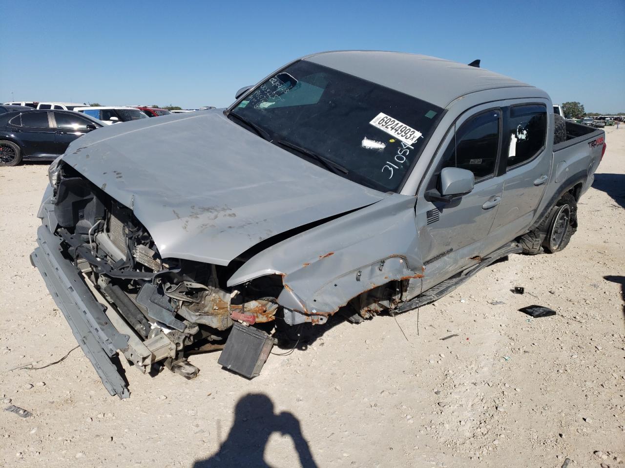 2019 TOYOTA TACOMA DOU