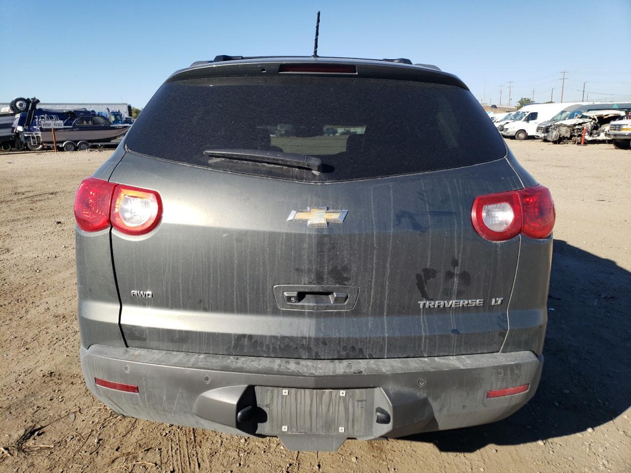 2011 CHEVROLET TRAVERSE L - Фото 6