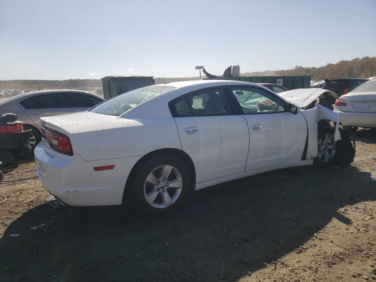2014 DODGE CHARGER SE - Фото 3