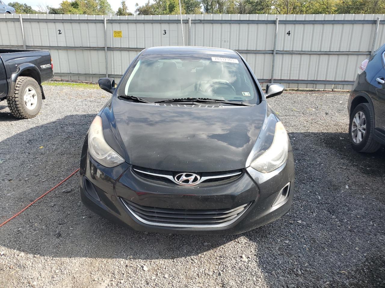 2013 HYUNDAI ELANTRA GL - Image 5