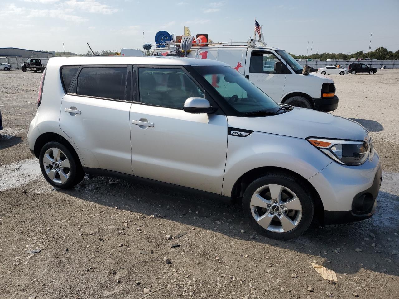 2019 KIA SOUL - Фото 4