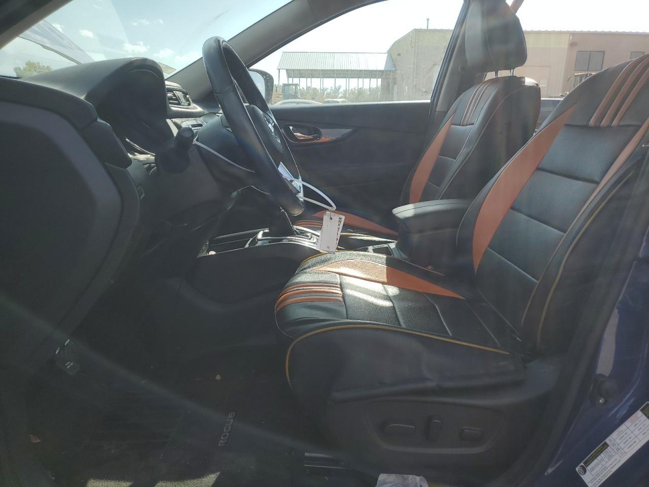 2017 NISSAN ROGUE S - Фото 7