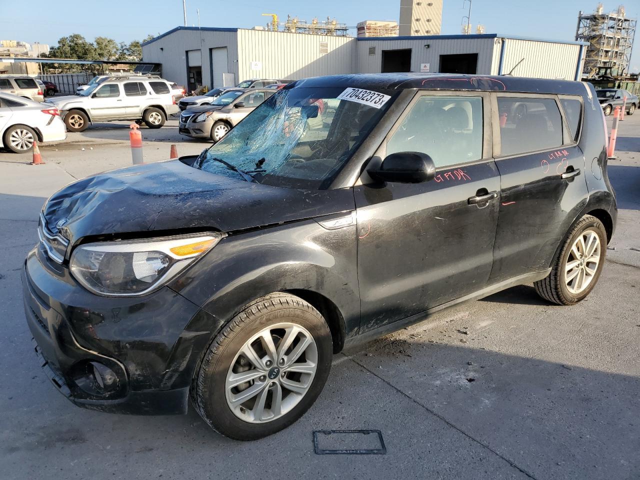 2017 KIA SOUL +