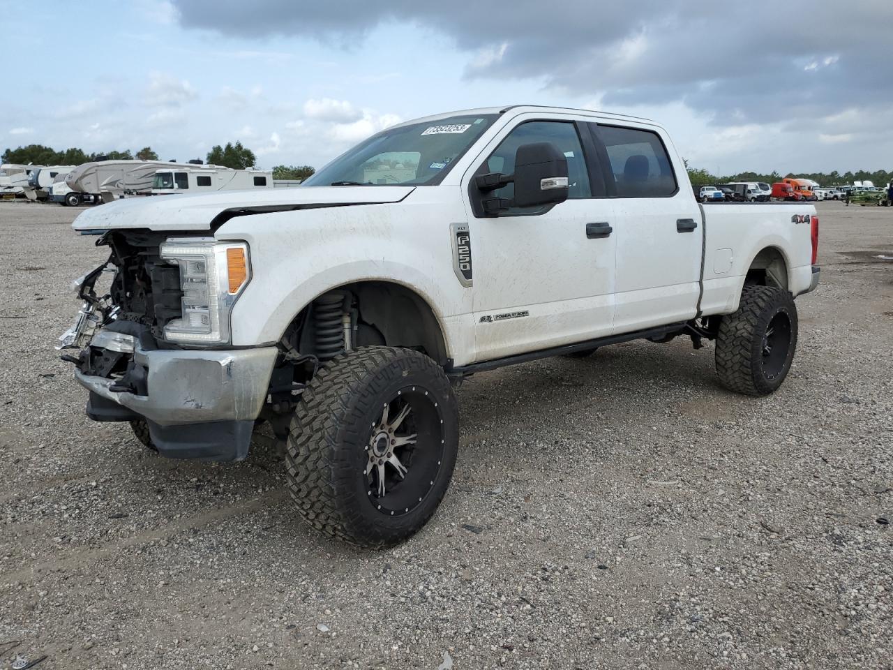 2017 FORD F250 SUPER