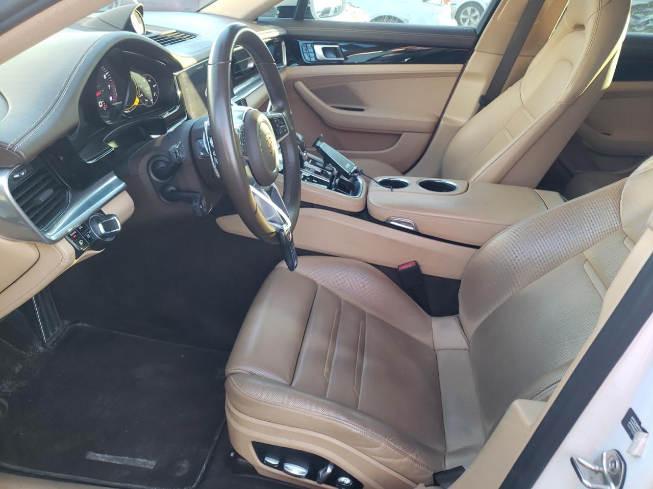 2018 PORSCHE PANAMERA 4 - Фото 7