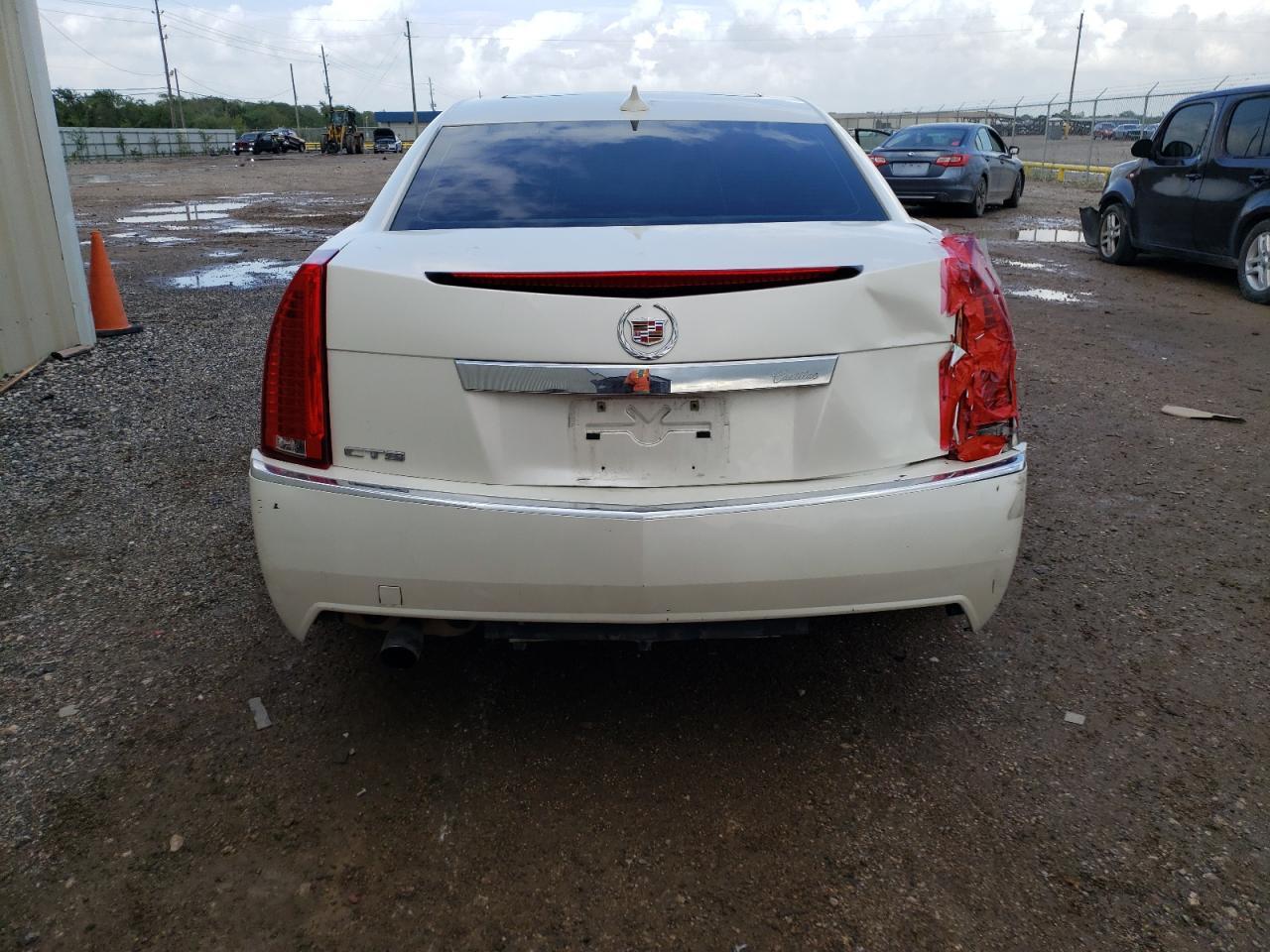 2011 CADILLAC CTS - Image 6