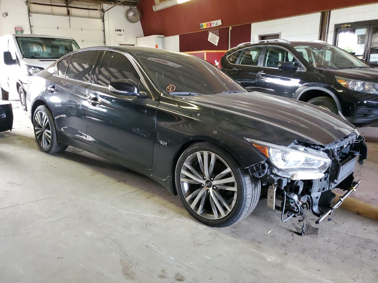 2018 INFINITI Q50 LUXE - Фото 4