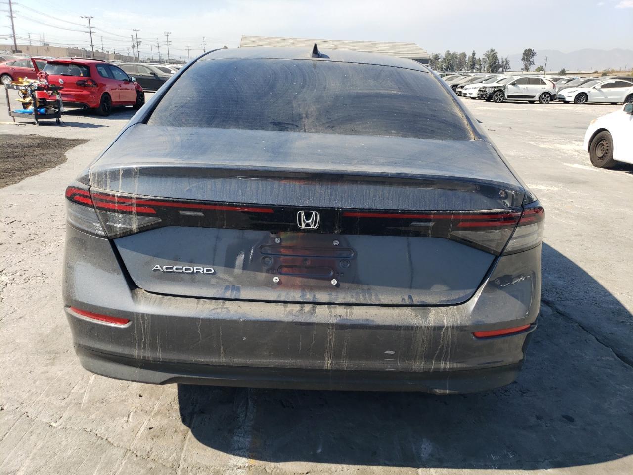 2024 HONDA ACCORD EX - Фото 6