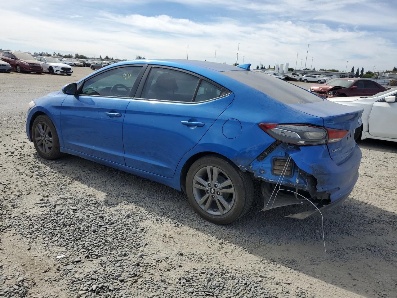 2017 HYUNDAI ELANTRA SE - Фото 2