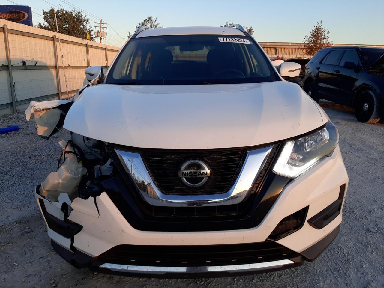2018 NISSAN ROGUE S - Фото 5