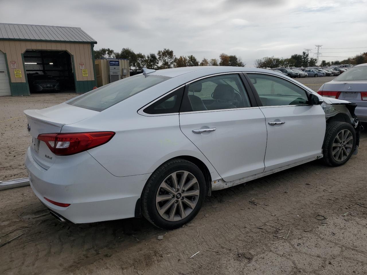 2017 HYUNDAI SONATA SPO - Image 3