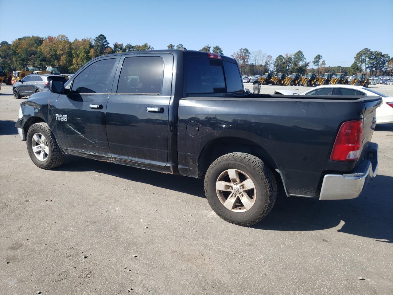 2014 RAM 1500 SLT - Image 2