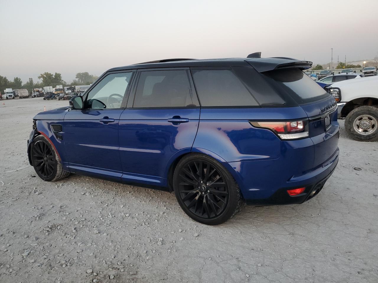 2017 LAND ROVER RANGE ROVE - Фото 2