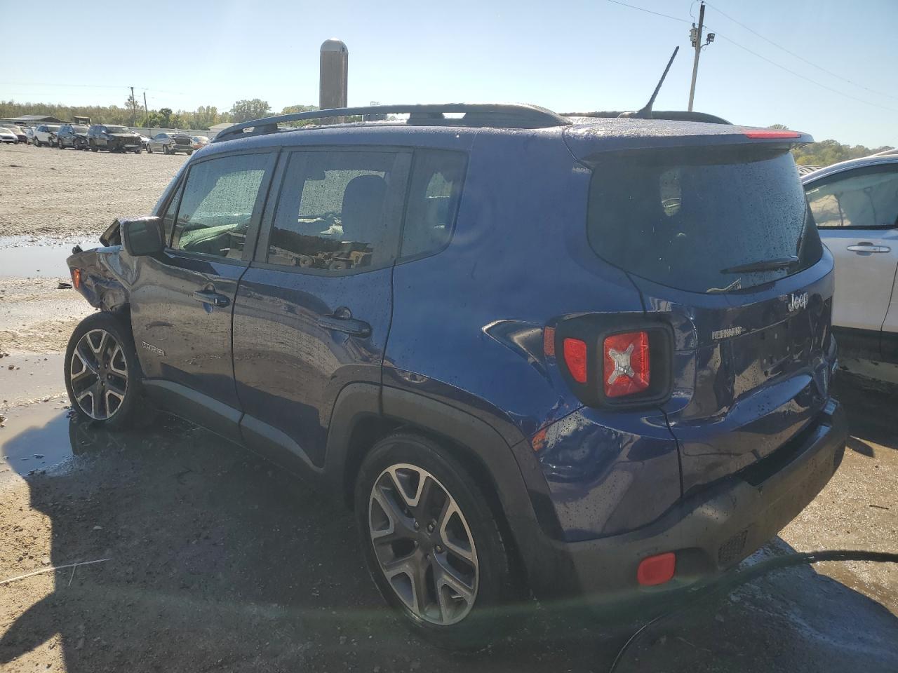 2016 JEEP RENEGADE L - Фото 2