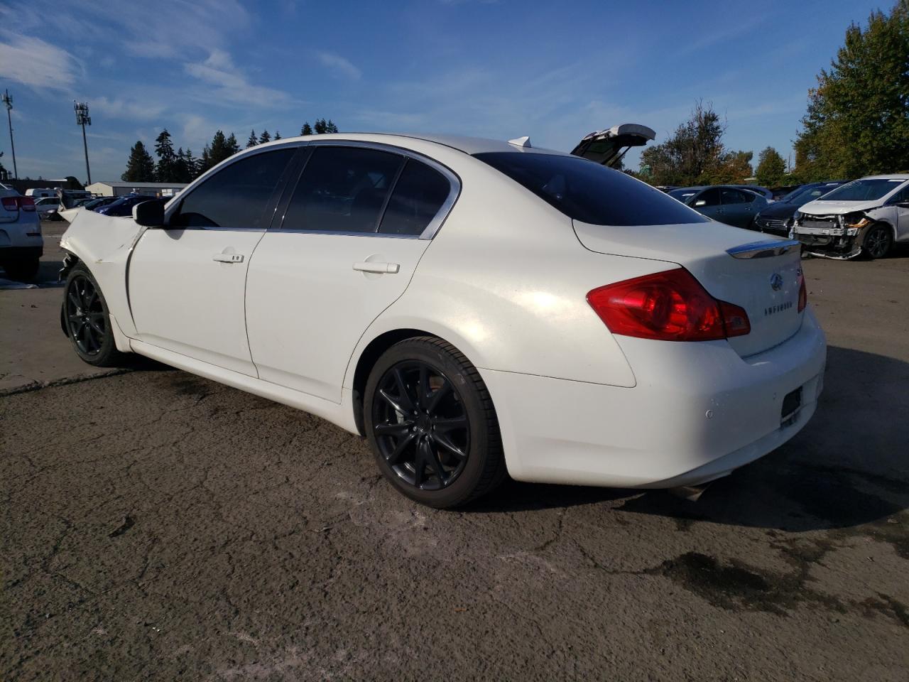 2012 INFINITI G37 BASE - Image 2