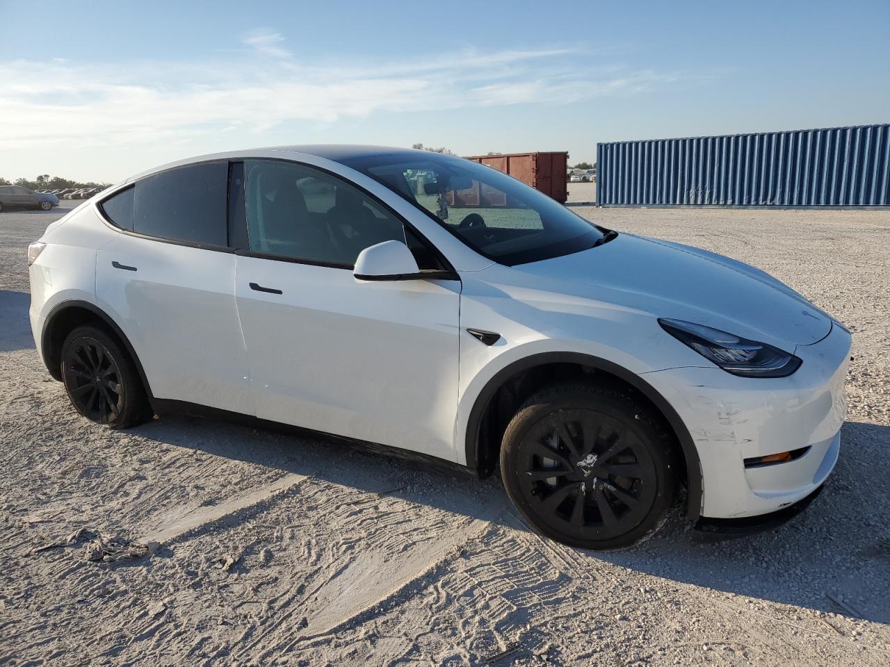 2023 TESLA MODEL Y - Фото 4