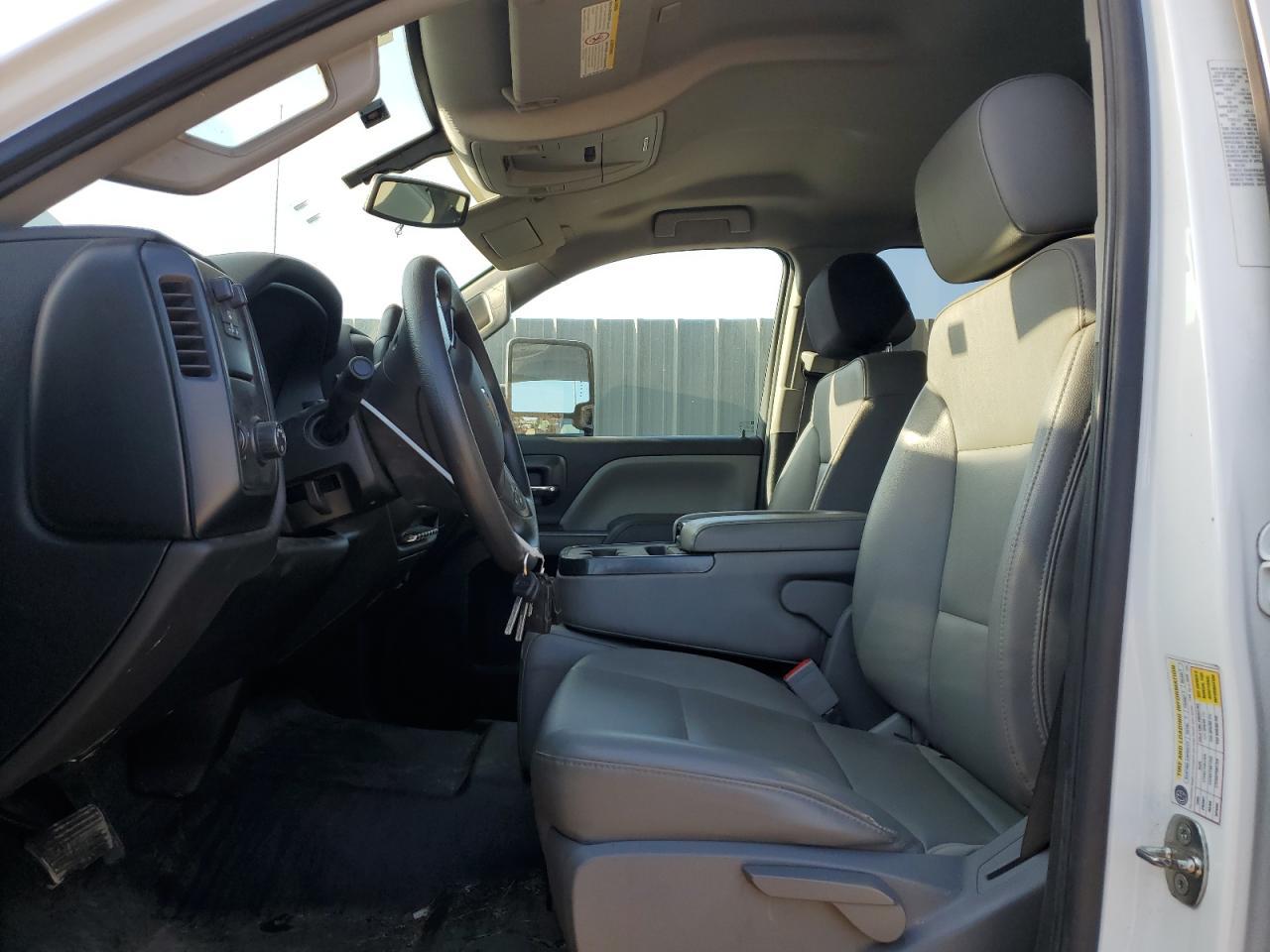 2019 CHEVROLET SILVERADO - Фото 7
