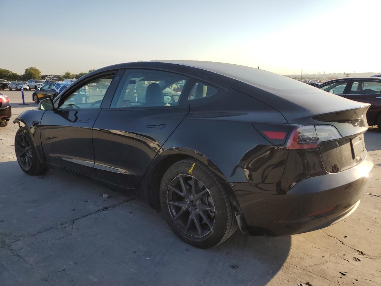 2023 TESLA MODEL 3 - Фото 2
