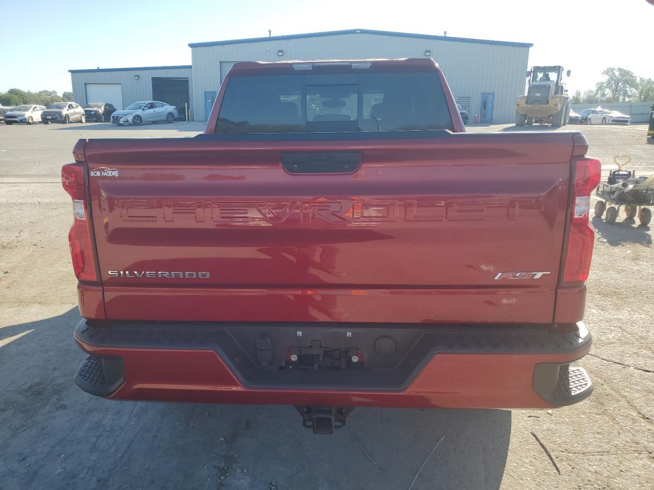 2021 CHEVROLET SILVERADO - Фото 6