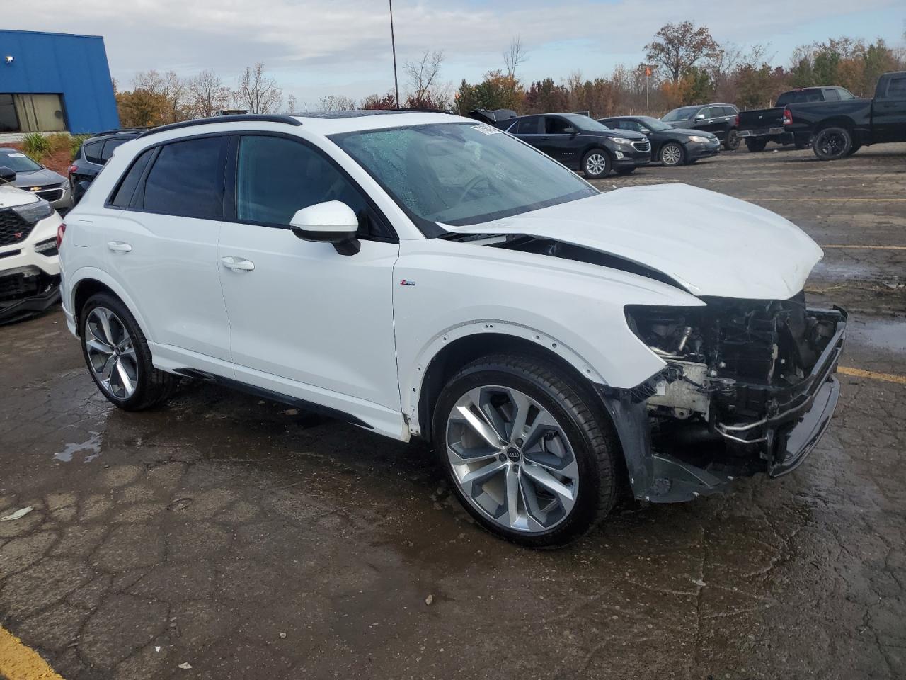 2022 AUDI Q3 PREMIUM - Image 4