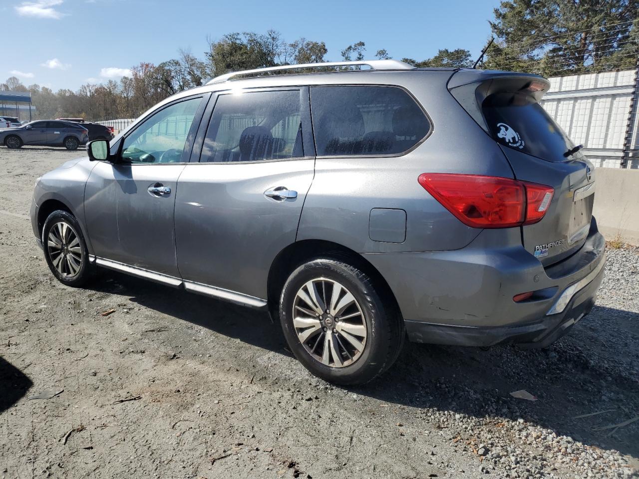 2018 NISSAN PATHFINDER - Image 2