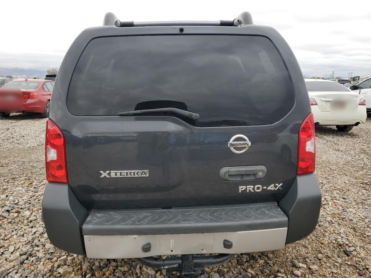 2013 NISSAN XTERRA X - Image 6