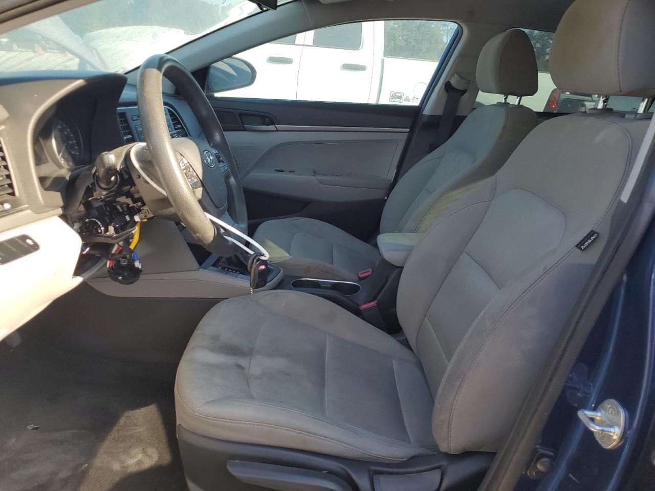 2017 HYUNDAI ELANTRA SE - Фото 7