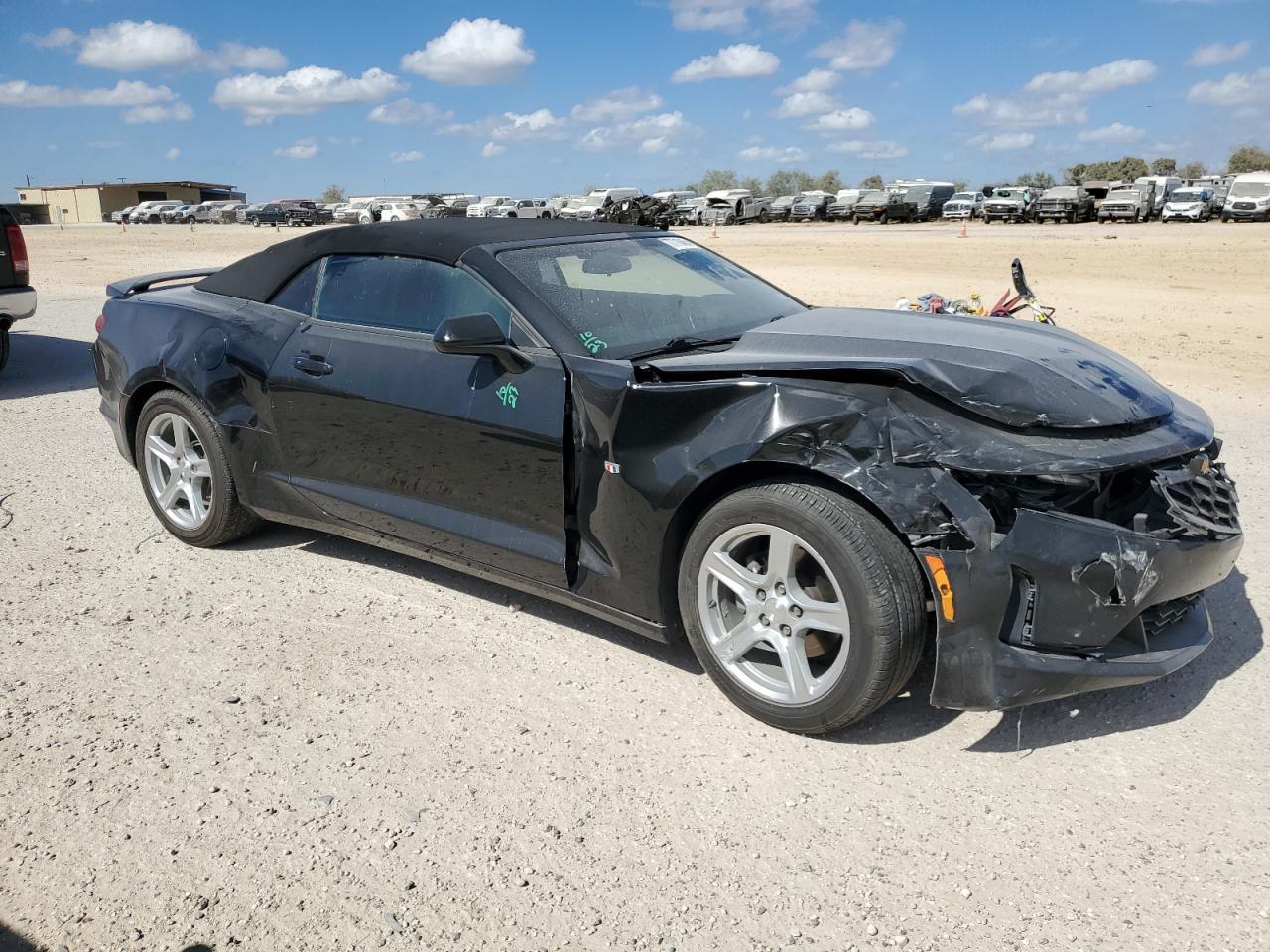 2019 CHEVROLET CAMARO LS - Image 4
