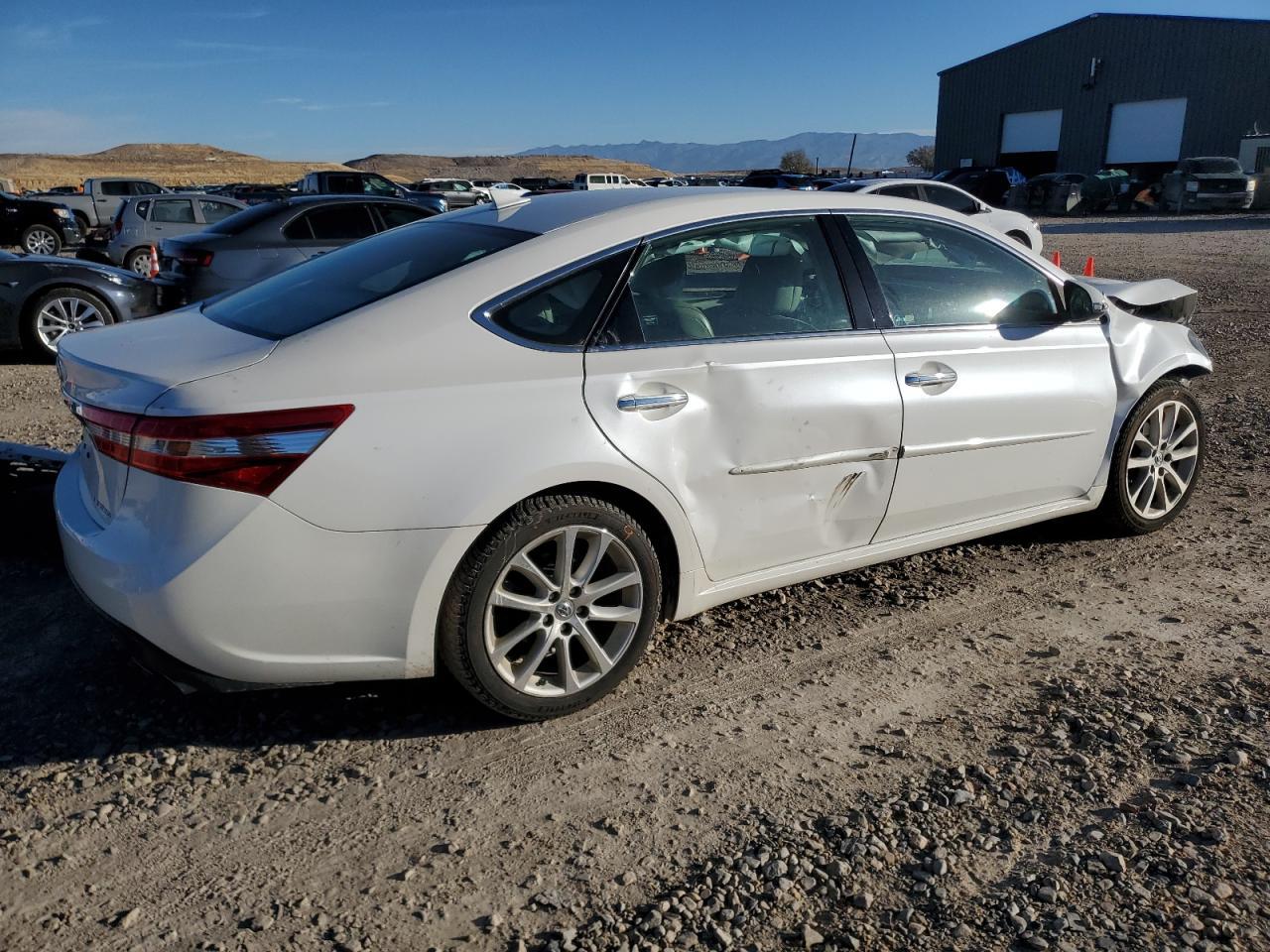 2015 TOYOTA AVALON XLE - Фото 3