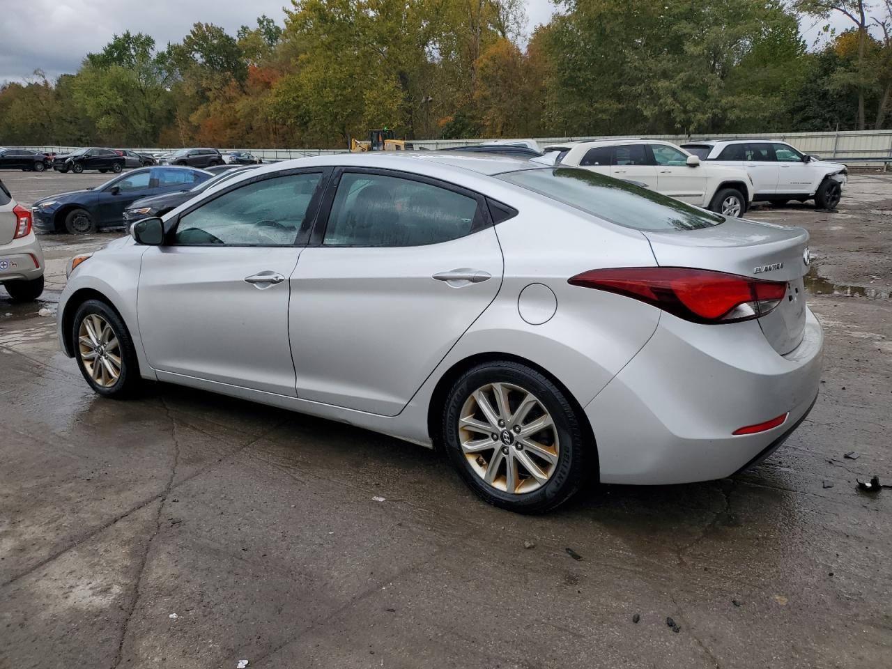 2015 HYUNDAI ELANTRA SE - Фото 2