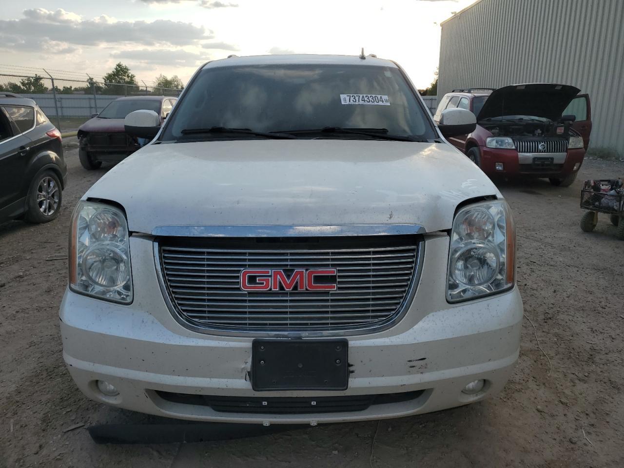 2012 GMC YUKON SLT - Image 5