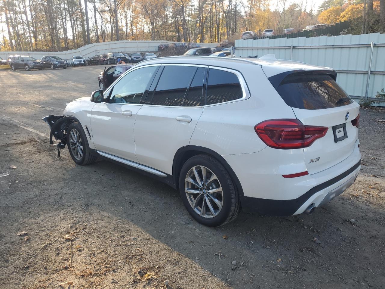 2019 BMW X3 XDRIVE3 - Image 2