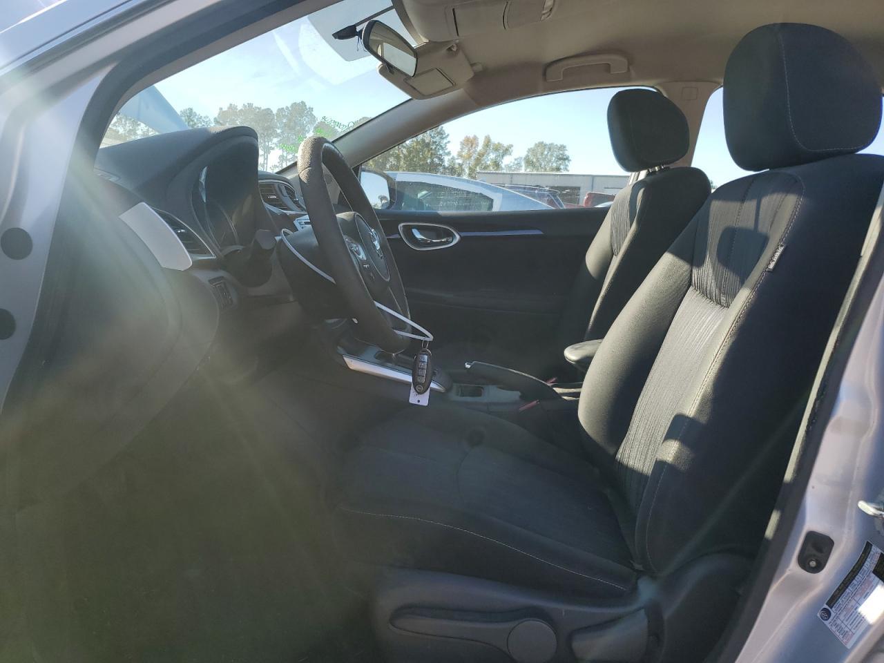 2017 NISSAN SENTRA S - Фото 7