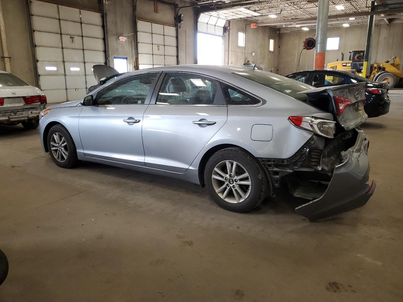 2017 HYUNDAI SONATA SE - Фото 2