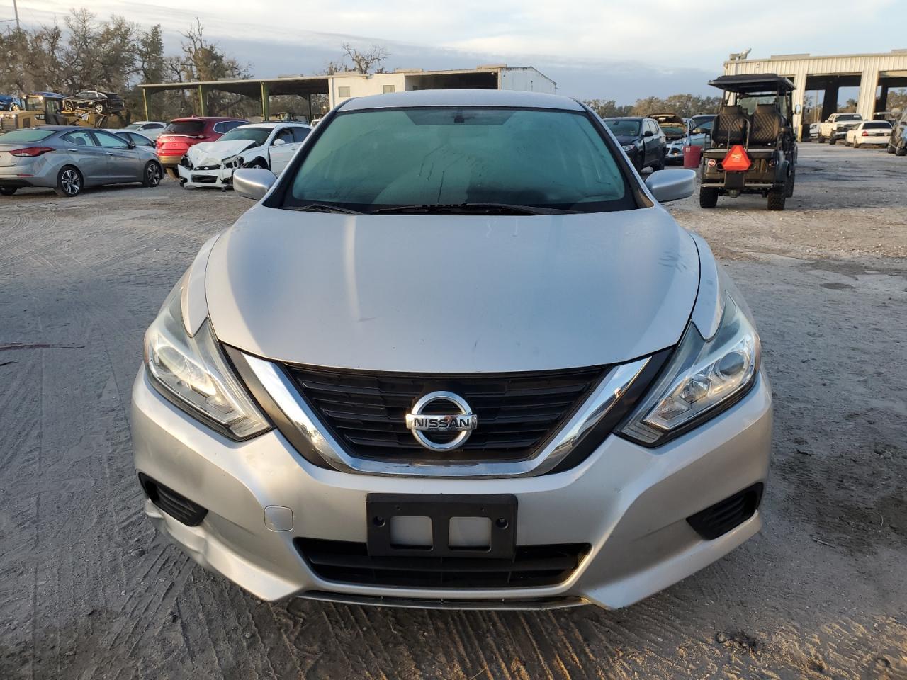 2016 NISSAN ALTIMA 2.5 - Фото 5