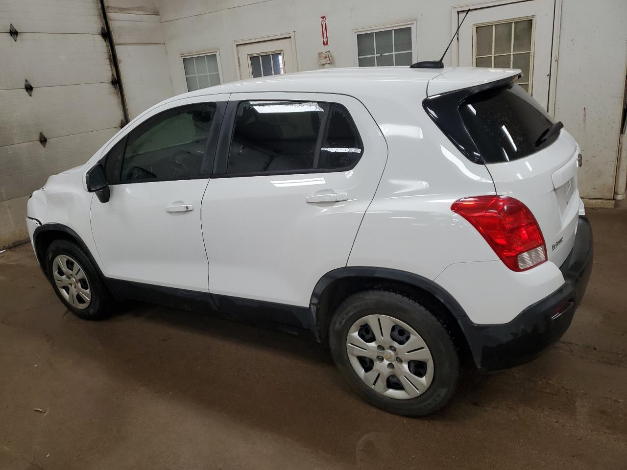 2015 CHEVROLET TRAX LS - Фото 2