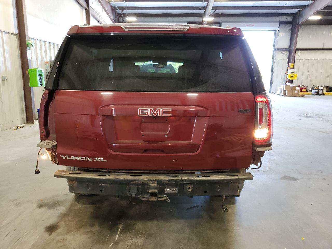 2016 GMC YUKON XL C - Image 6