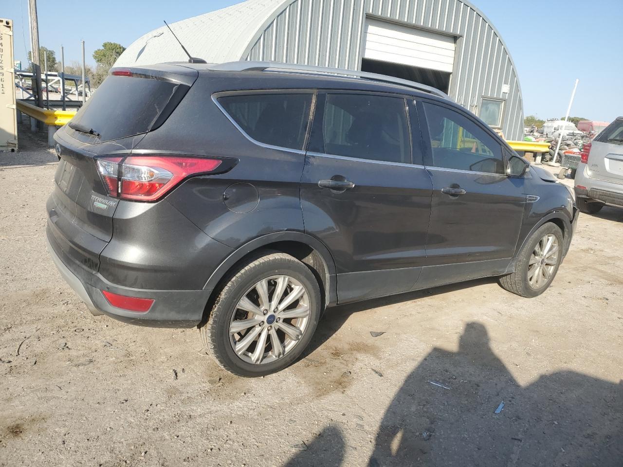 2017 FORD ESCAPE TIT - Image 3