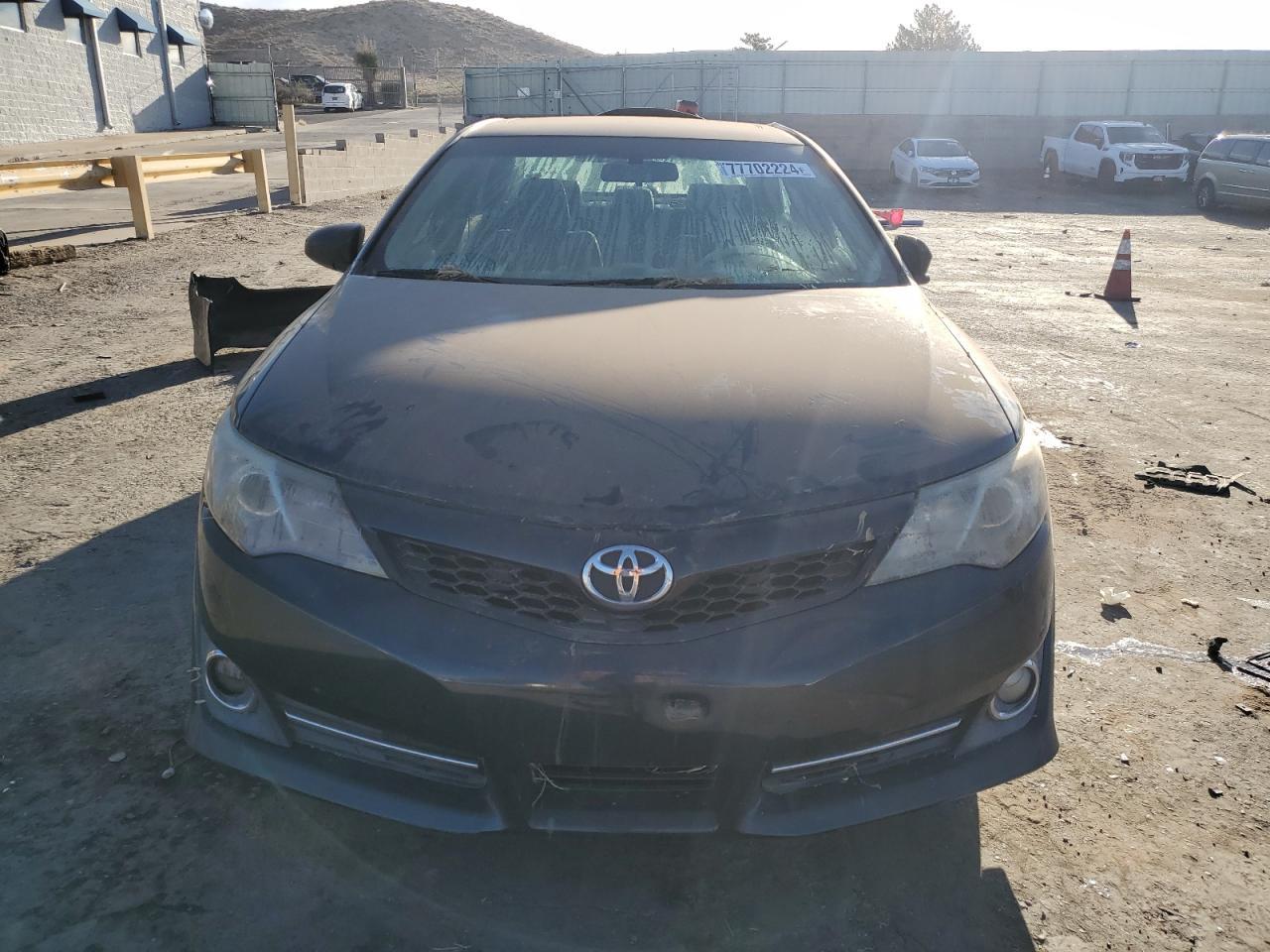 2013 TOYOTA CAMRY L - Фото 5