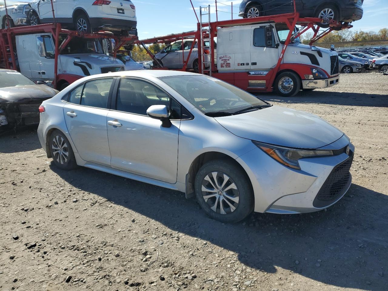 2022 TOYOTA COROLLA LE - Image 4