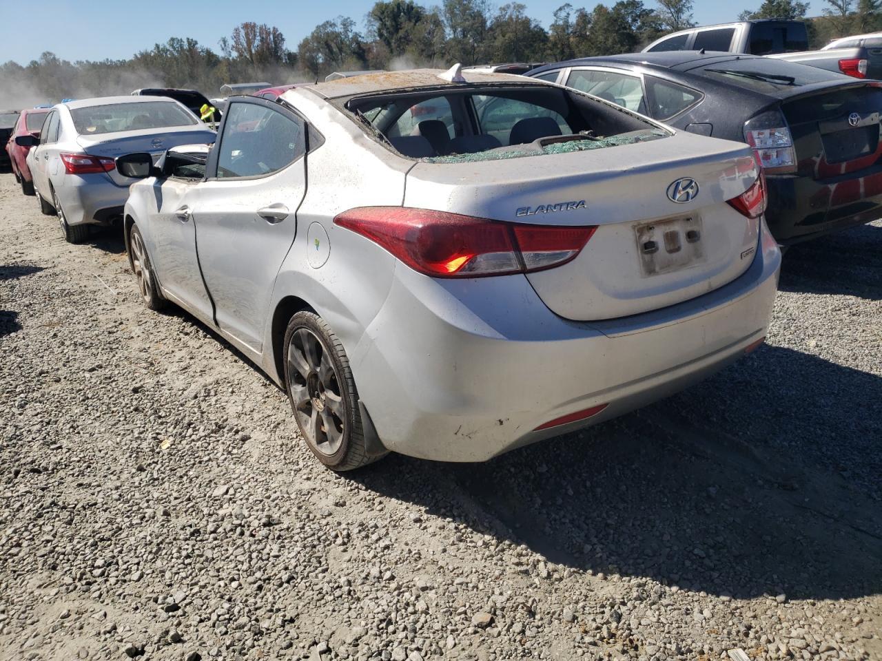 2013 HYUNDAI ELANTRA GL - Image 2