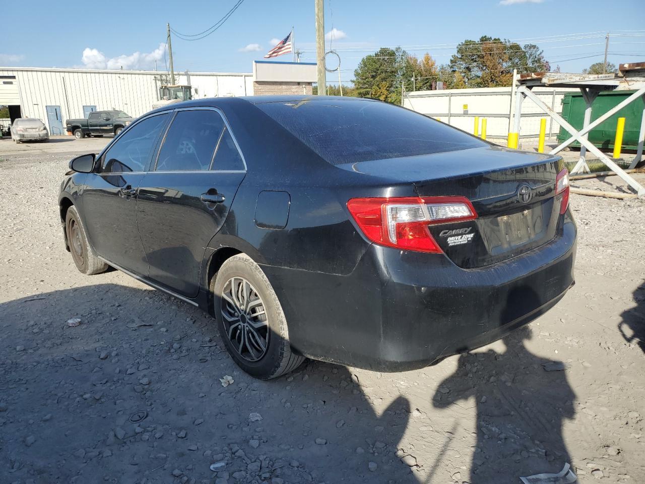 2012 TOYOTA CAMRY BASE - Фото 2