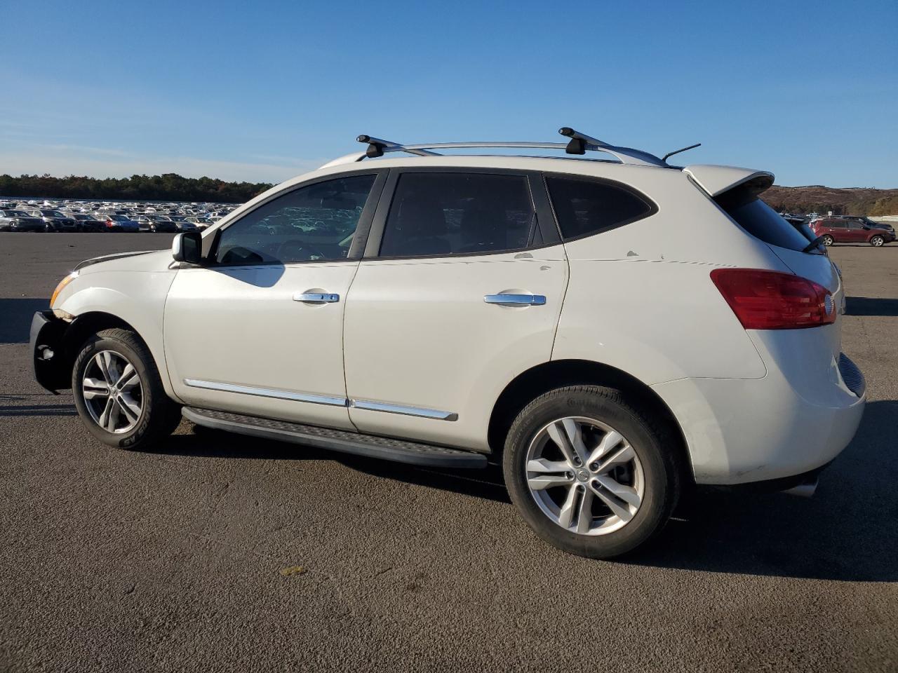 2013 NISSAN ROGUE S - Фото 2