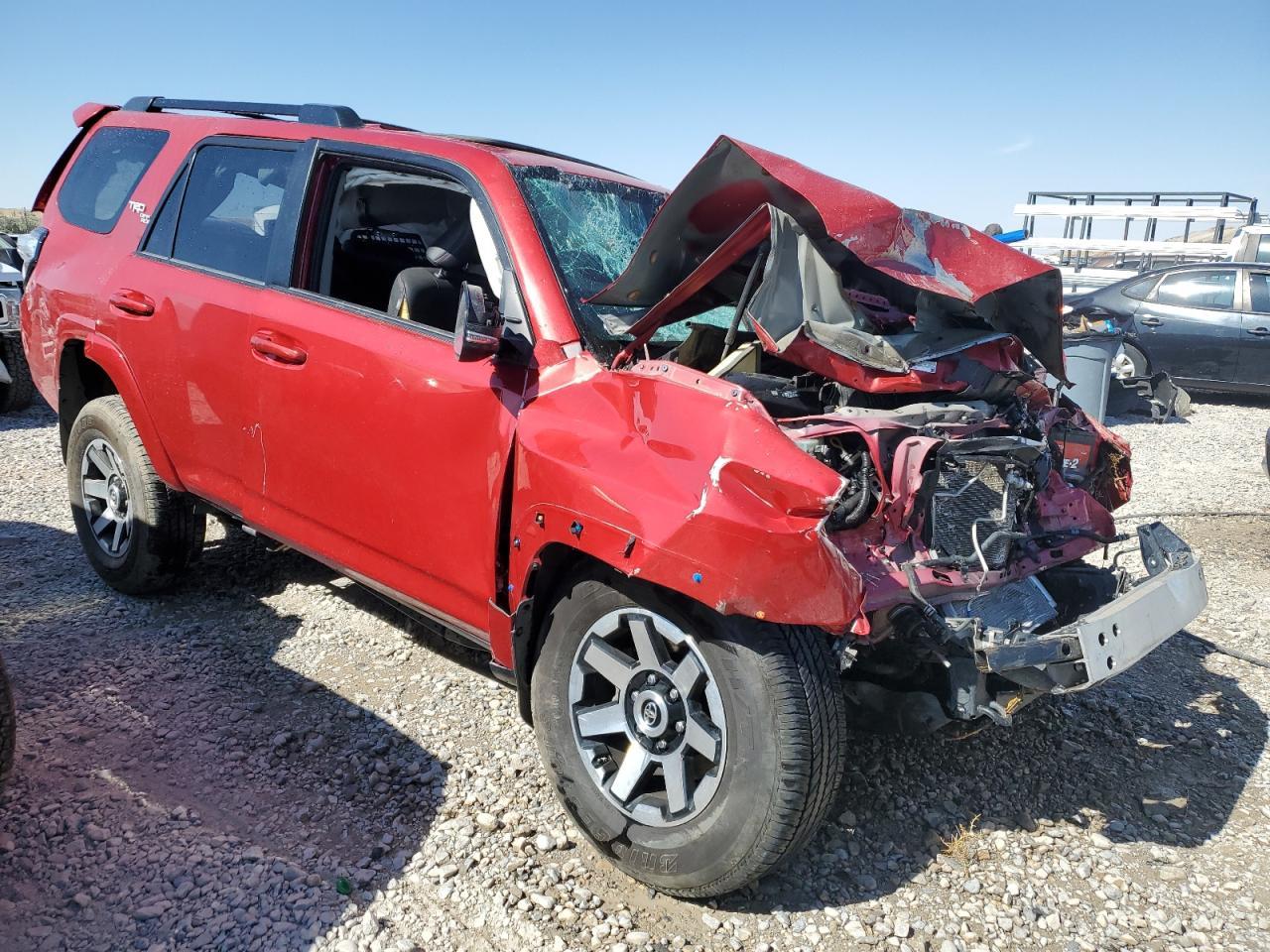 2019 TOYOTA 4RUNNER SR - Image 4