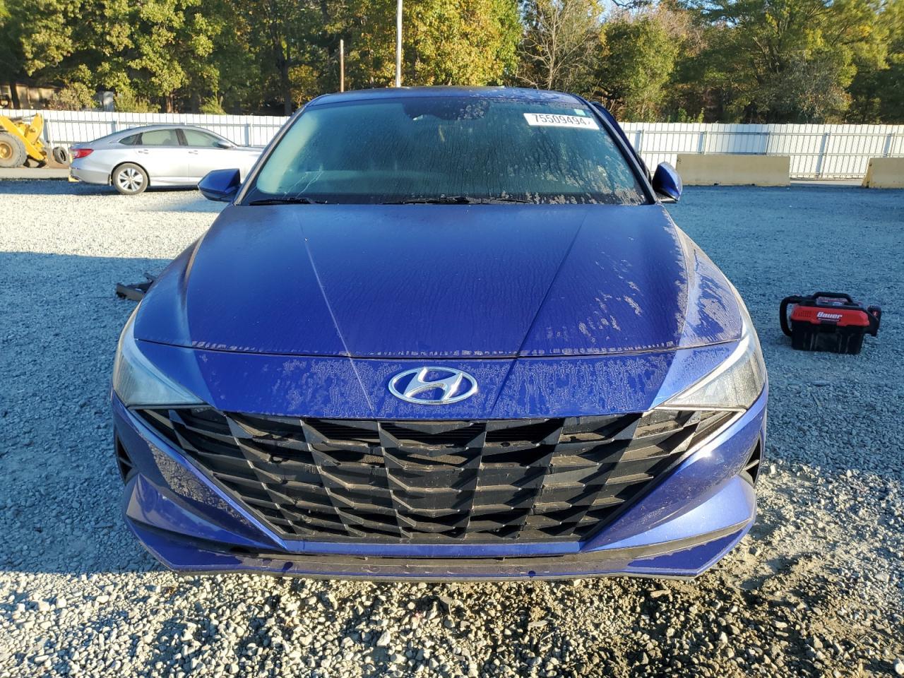 2022 HYUNDAI ELANTRA SE - Фото 5